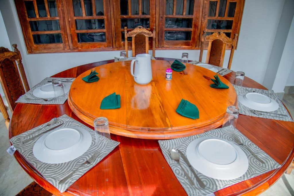 Healand Holiday Bungalow And Restaurant Deniyaya Buitenkant foto